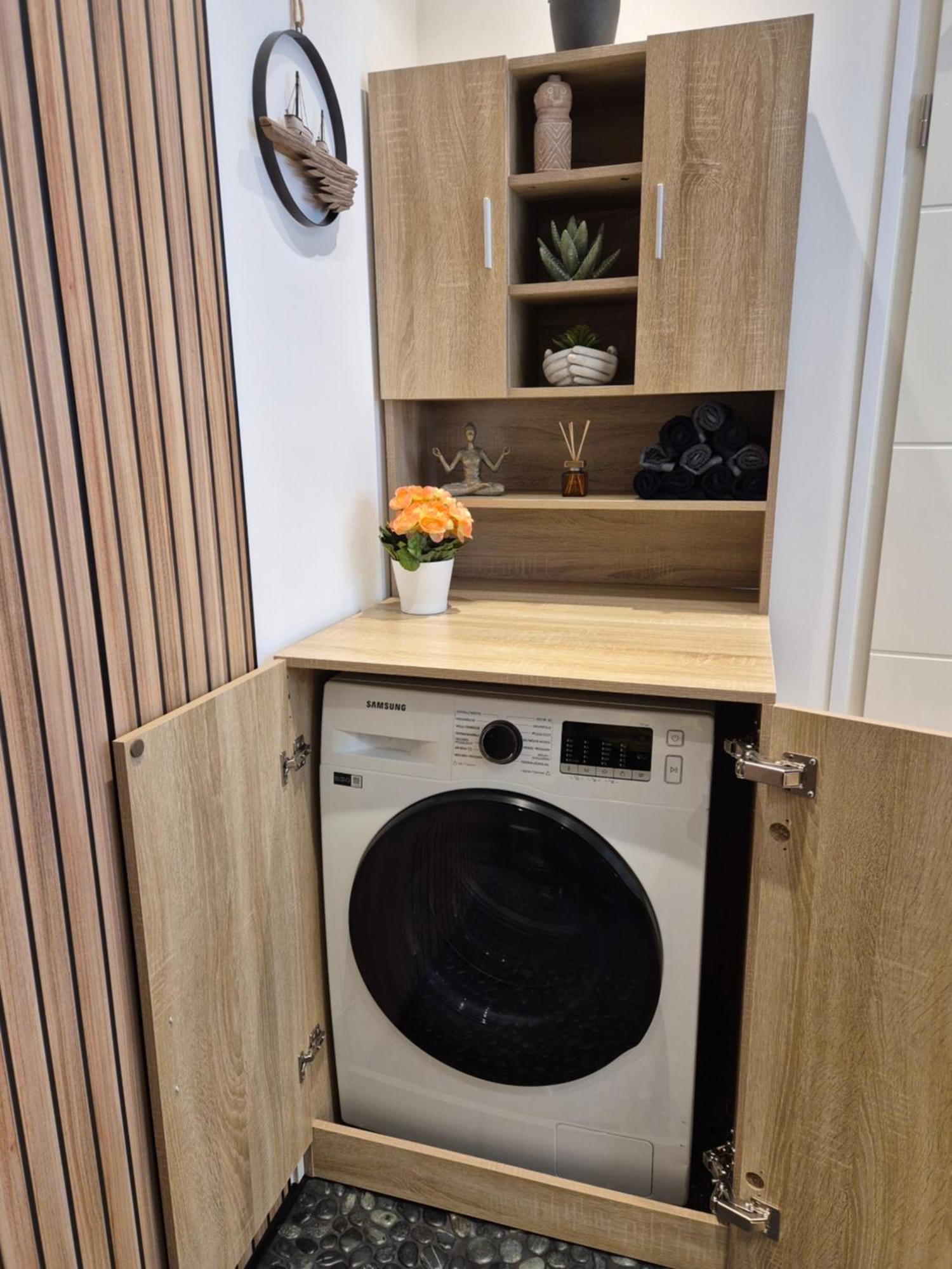 Tolle 125M² Erdgeschosswohnung Im Einzelhaus คัลเทินเคอร์เคน ภายนอก รูปภาพ