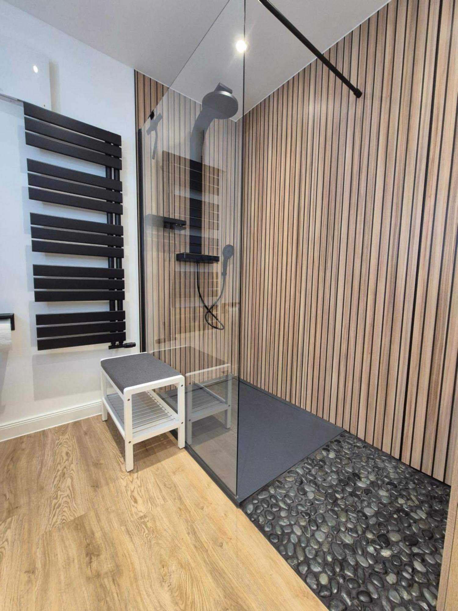Tolle 125M² Erdgeschosswohnung Im Einzelhaus คัลเทินเคอร์เคน ภายนอก รูปภาพ