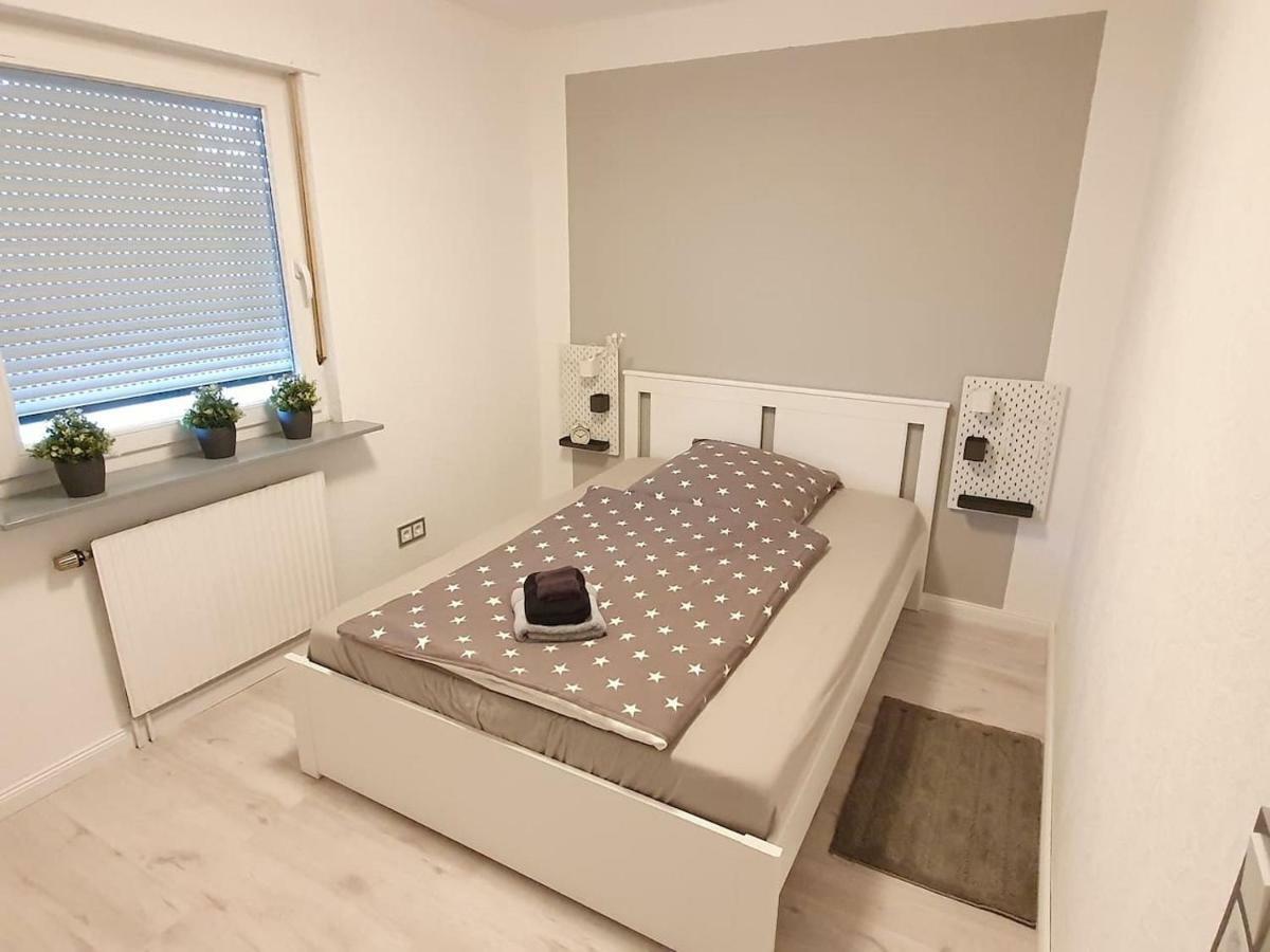 Tolle 125M² Erdgeschosswohnung Im Einzelhaus คัลเทินเคอร์เคน ภายนอก รูปภาพ