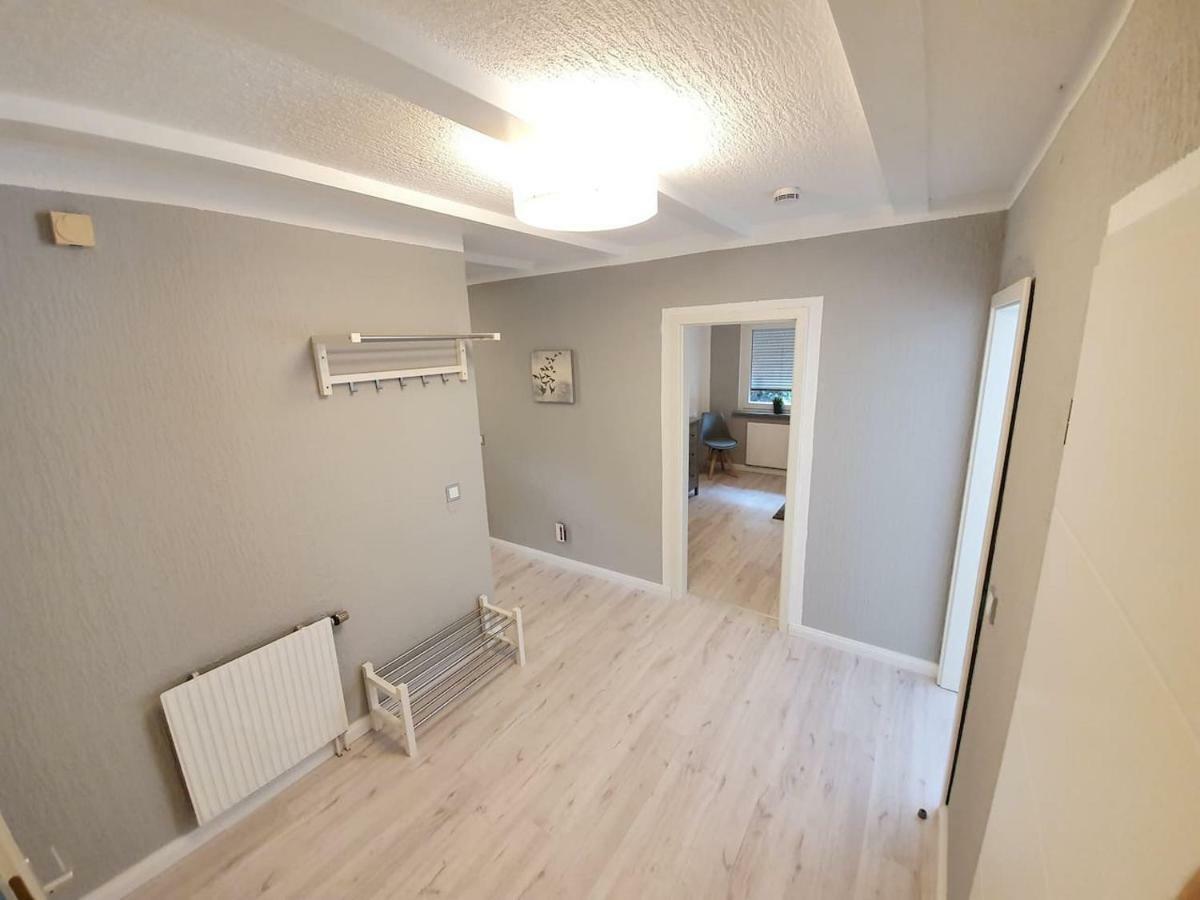 Tolle 125M² Erdgeschosswohnung Im Einzelhaus คัลเทินเคอร์เคน ภายนอก รูปภาพ